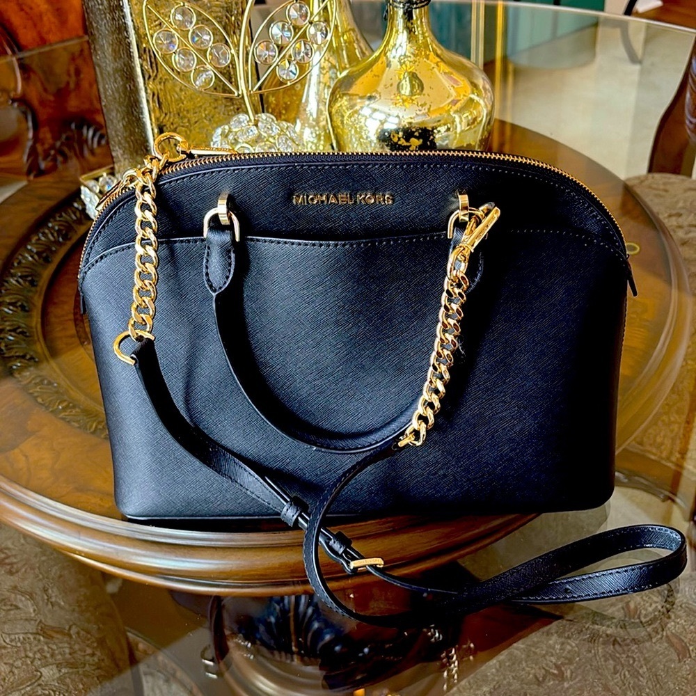 MK purse